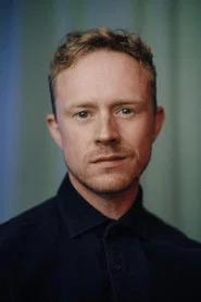 Dean Ridge as Soldier at the Gap