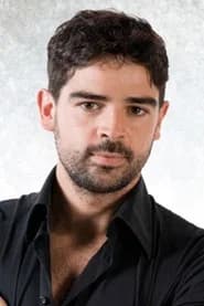 Alfonso Begara as Juli