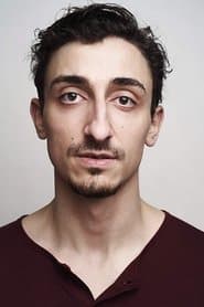 Martin Razpopov as Rouben