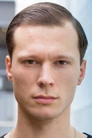 Ernest Gromov as Bunker Guard