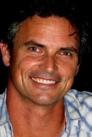 Michael Kaliski as First Contact Alien