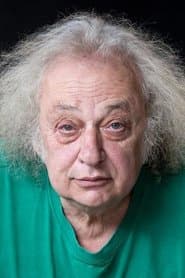 Zlatko Burić as Yuri Karpov