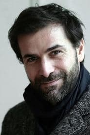 Grégory Fitoussi as C130 Pilot