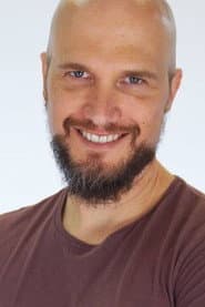 Andres Weiss as Delegado Soviético