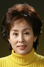 Lee Kyung-jin as Older Ayla (Kim Eunja)