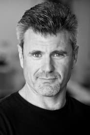 Alec Gillis as Alien (uncredited)