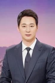 Seo Bok-hyeon as JTBC Reporter