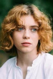 Sophia Lillis as Deni Matthews
