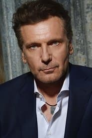 Peter J. Lucas as Russian Reporter