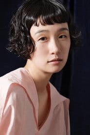 Tara Nakashima as Mother on Train