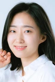 Ha Si-yeon as Maid 3