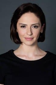 Sinem Öztürk as Özge