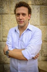 Flávio Pardal as Feirante Jair