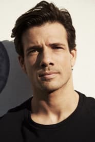 Danny Mac as Darren