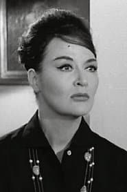 Linda Sini as Zia Lidia