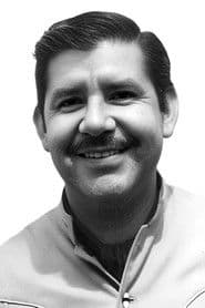 Jorge Martínez de Hoyos as Hilario