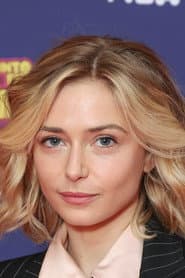 Sophie Simnett as Ticket Agents
