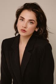 Mattea Conforti as Young Elsa (voice)