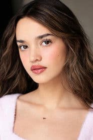 Sophia Hammons as Lily Reyes