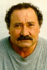 Nazzareno Natale as Mexican Bounty Hunter (uncredited)