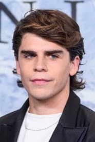 Felipe Otaño as Carlitos Páez