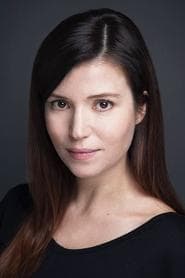 Selma Ergeç as Zeynep