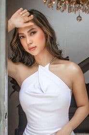 Alona Navarro as Sandra