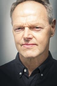 Bruce Hopkins as Gamling