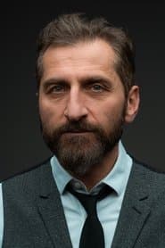 Tim Seyfi as Doctor El-Sayed