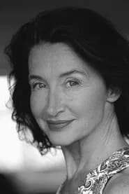 Anne Brochet as Betsy