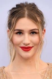 Sofia Hublitz as Tag