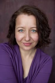 Kasha Bajor as Russian Mother