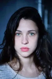 Isabel Aimé González Sola as Emma