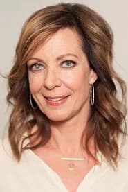Allison Janney as Aunt Linda McLanden