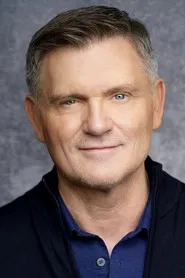 Kevin Williamson as Party Guest (voice) (uncredited)