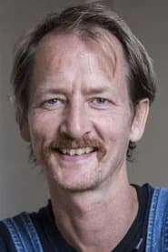 Joen Højerslev as Dr. Mortensen
