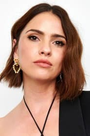 Shelley Hennig as January