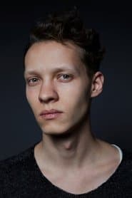 Felix Kammerer as William Frankenstein