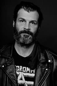 Mat Hoffman as Extreme Guy