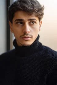 Giovanni Scotti as Barista