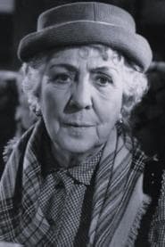 Ilka Grüning as Mrs. Leuchtag - Carl's Immigrating Friend (uncredited)