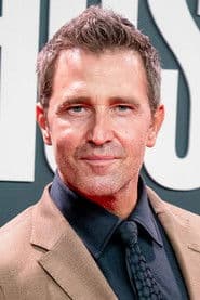 Fernando Gil as Elías