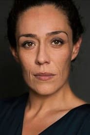Nessie Beik as Social Worker