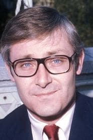 Peter Benchley as Interviewer