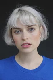 Flora Higgins as Hope