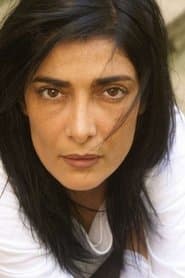 Fatima Adoum as Fatima
