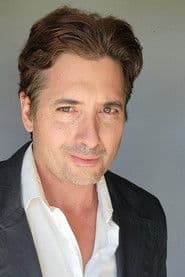 Guile Branco as Casino Guest (uncredited)
