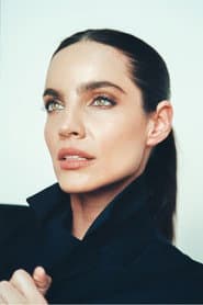 María Gabriela de Faría as The Engineer