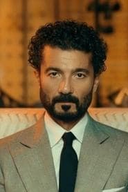 Khaled El Nabawy as Mullah
