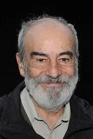 Emilio Echevarría as El Chivo